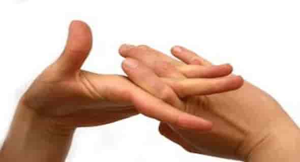 Parmak çıtlatma zararlı mıdır?